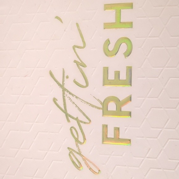 Colourpop Gettin' Fresh palette - Picture 4 of 7